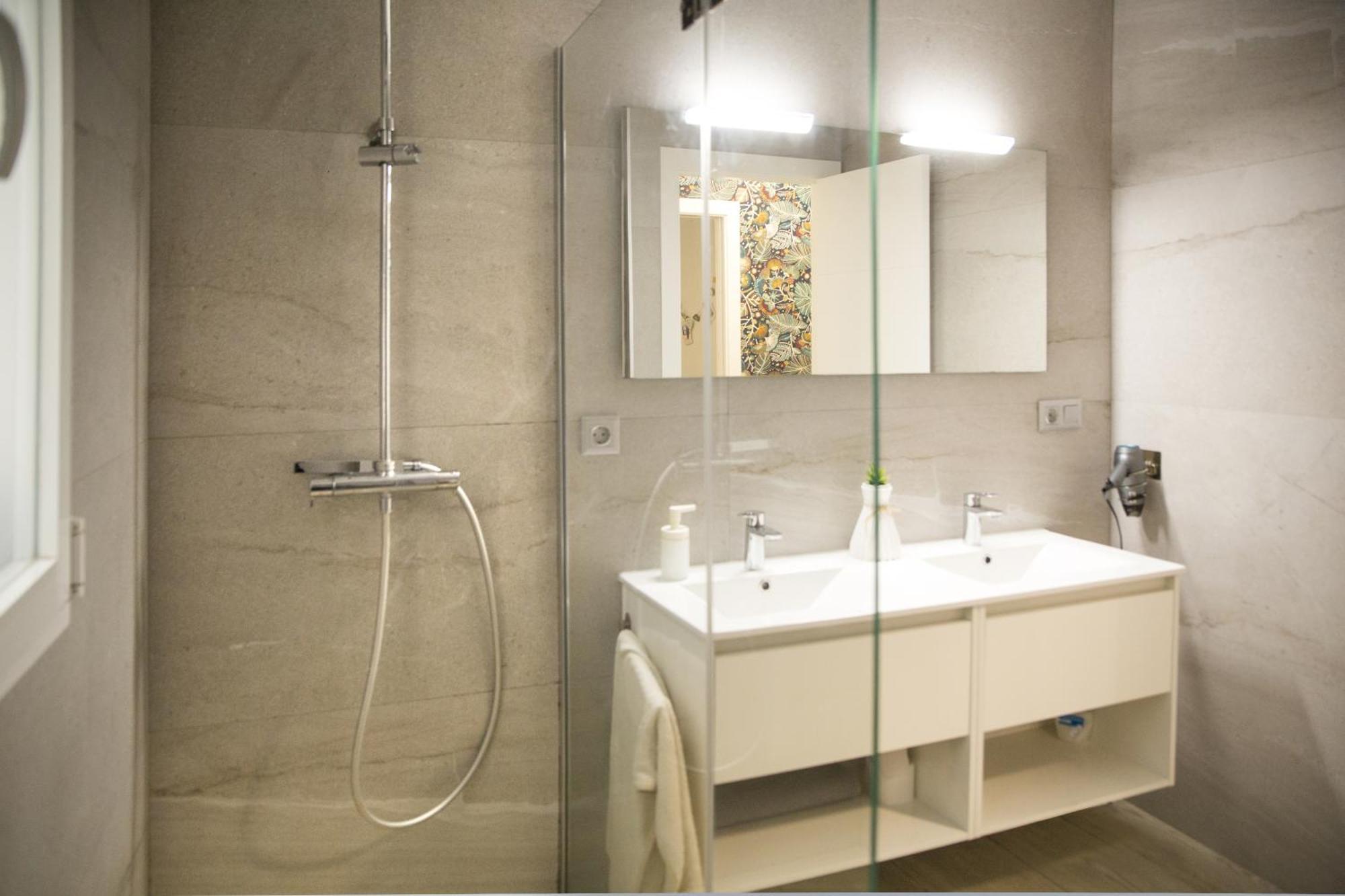 5 Apartamento En Estadio Sevilla 6 Plazas 2 Hab Y Metro